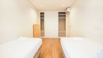 3 chambres, fer et planche Ă repasser, accĂšs Internet, draps fournis