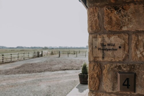 The Wild Woodpecker, Cobblestone Barn, Lancaster