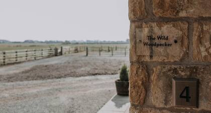 The Wild Woodpecker, Cobblestone Barn, Lancaster