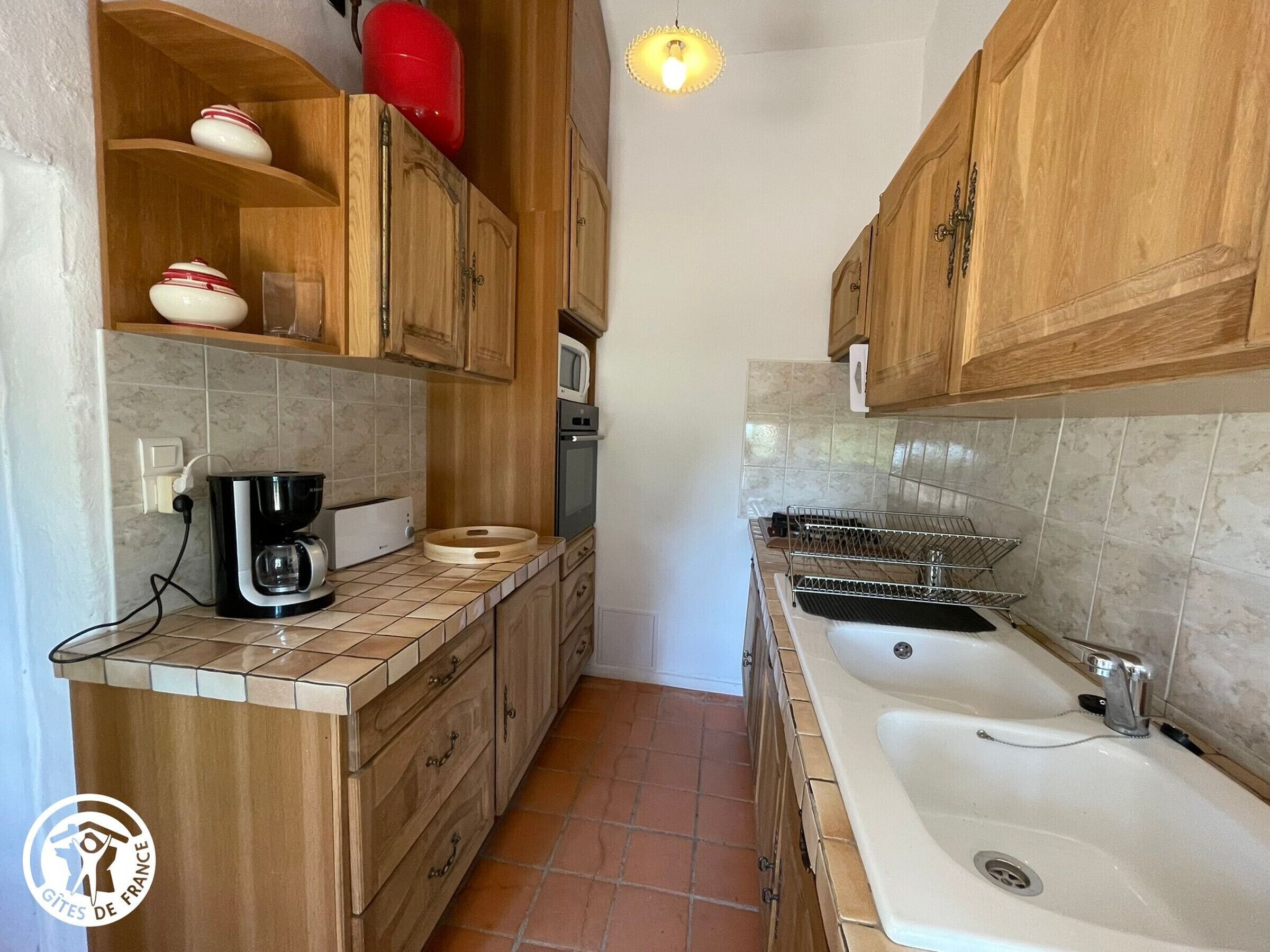 ثلاجة، ميكروويف، فرن