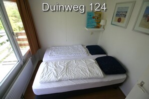 3 makuuhuonetta, vauvan matkasänky, ilmainen Wi-Fi