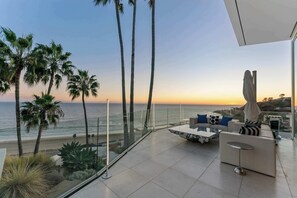 Terrace/patio - Pacific Palisades 3BR | Ocean Views | C&C (Los Angeles)