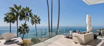 Pacific Palisades 3BR | Ocean Views | C&C