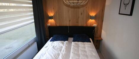 3 bedrooms, travel cot, free WiFi