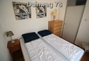 3 bedrooms, travel cot, free WiFi - 3 bedroom accommodation in Westkapelle (Westkapelle)