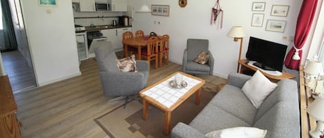 Fernseher, Tischtennisplatte