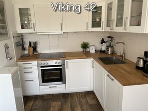 Fridge, oven, stovetop, dishwasher - 2 bedroom accommodation in Westkapelle (Westkapelle)