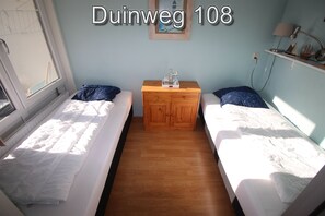 3 makuuhuonetta, vauvan matkasänky, ilmainen Wi-Fi