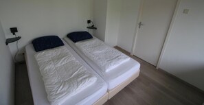 1 habitación, cuna de viaje y wifi gratis 