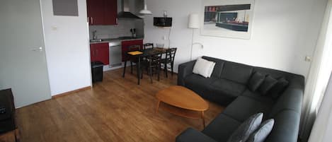 TV, ping pong