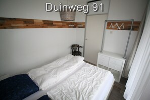 3 bedrooms, travel cot, free WiFi - 3 bedroom accommodation in Westkapelle (Westkapelle)