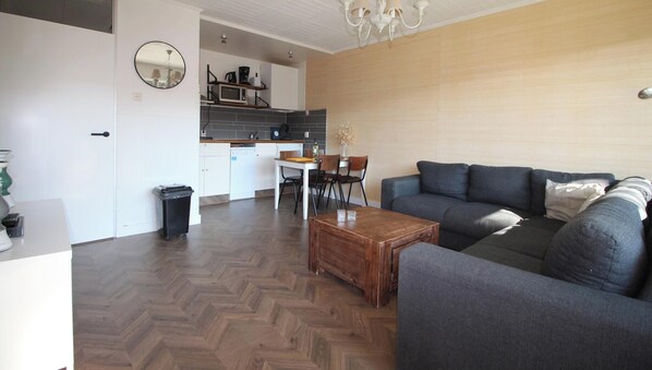 TV, table tennis