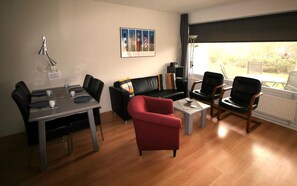 Dining - 2 bedroom accommodation in Westkapelle (Westkapelle)