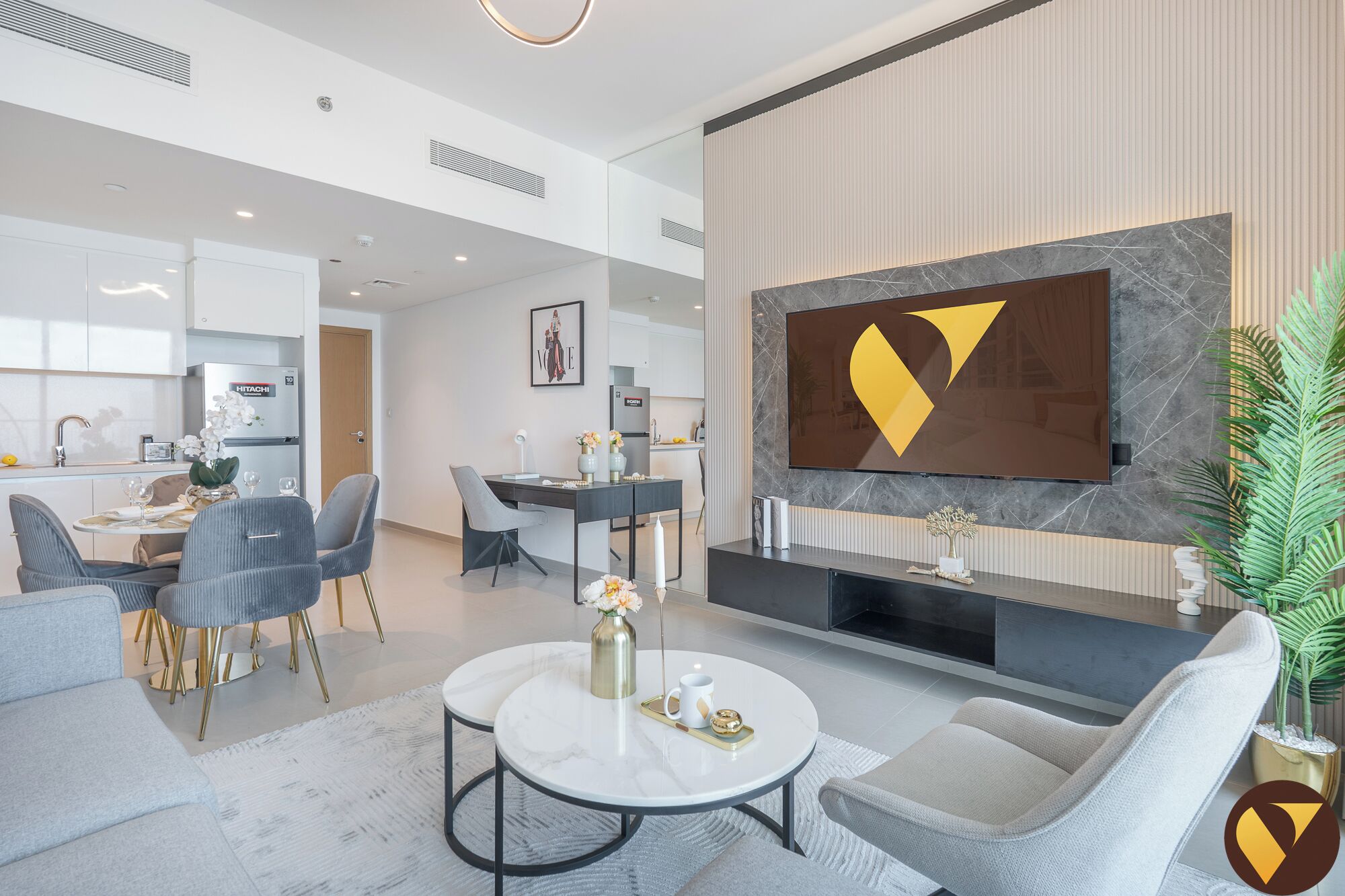 Luksusleilighet, balkong, byutsikt | Oppholdsområde