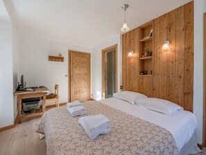 4 Schlafzimmer, kostenloses WLAN, Bettwäsche