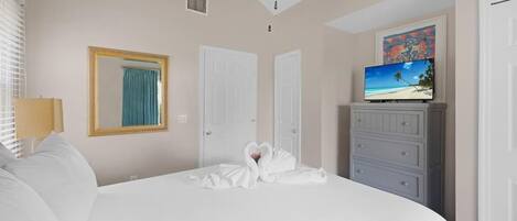 2 quartos, ferros/tábuas de passar roupa, acesso à internet