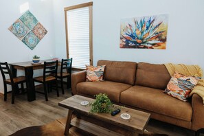 Téléviseur, bureau