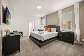 7 bedrooms, iron/ironing board, travel cot, WiFi