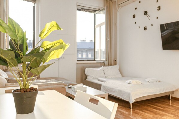1 bedroom, iron/ironing board, travel crib, WiFi
