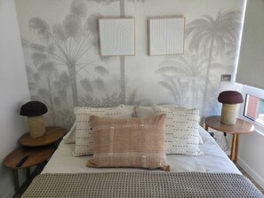 1 bedroom, iron/ironing board, WiFi, bed sheets - Stylish 1BR Retreat in Nunoa | Comfort for Three (Ñuñoa)