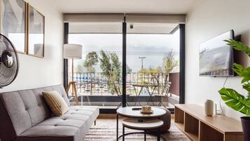 Televisión y oficina