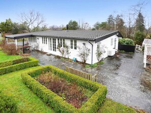 House | Exterior - 5 Star Holiday Home in Dronningmolle (Gilleleje)
