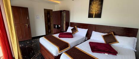 Deluxe Double Room | Peralatan tempat tidur premium, katil Select Comfort