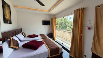 Deluxe Double Room | Premium bedding, Select Comfort beds, in-room safe, desk