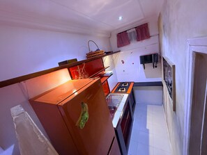 Private kitchen - Boem - High (Yaoundé)