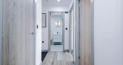 Charles House by Guestz