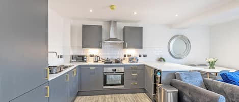 Tetera/pava eléctrica, tostadora