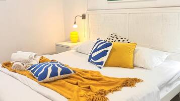 1 bedroom, in-room safe, desk, iron/ironing board