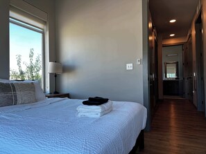 2 dormitorios, escritorio, wifi y ropa de cama