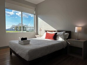 2 Schlafzimmer, Schreibtisch, WLAN, Bettwäsche