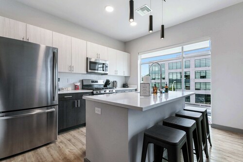 Peaceful Modern Townhome | Water Campus