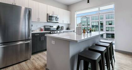 Peaceful Modern Townhome | Water Campus