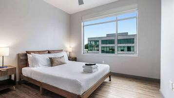 2 camere, una scrivania, ferro/asse da stiro, Wi-Fi