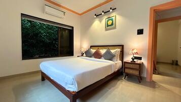 Executive-huoneisto, 3 makuuhuonetta | Memory foam -patjalliset sängyt, ilmainen Wi-Fi, vuodevaatteet