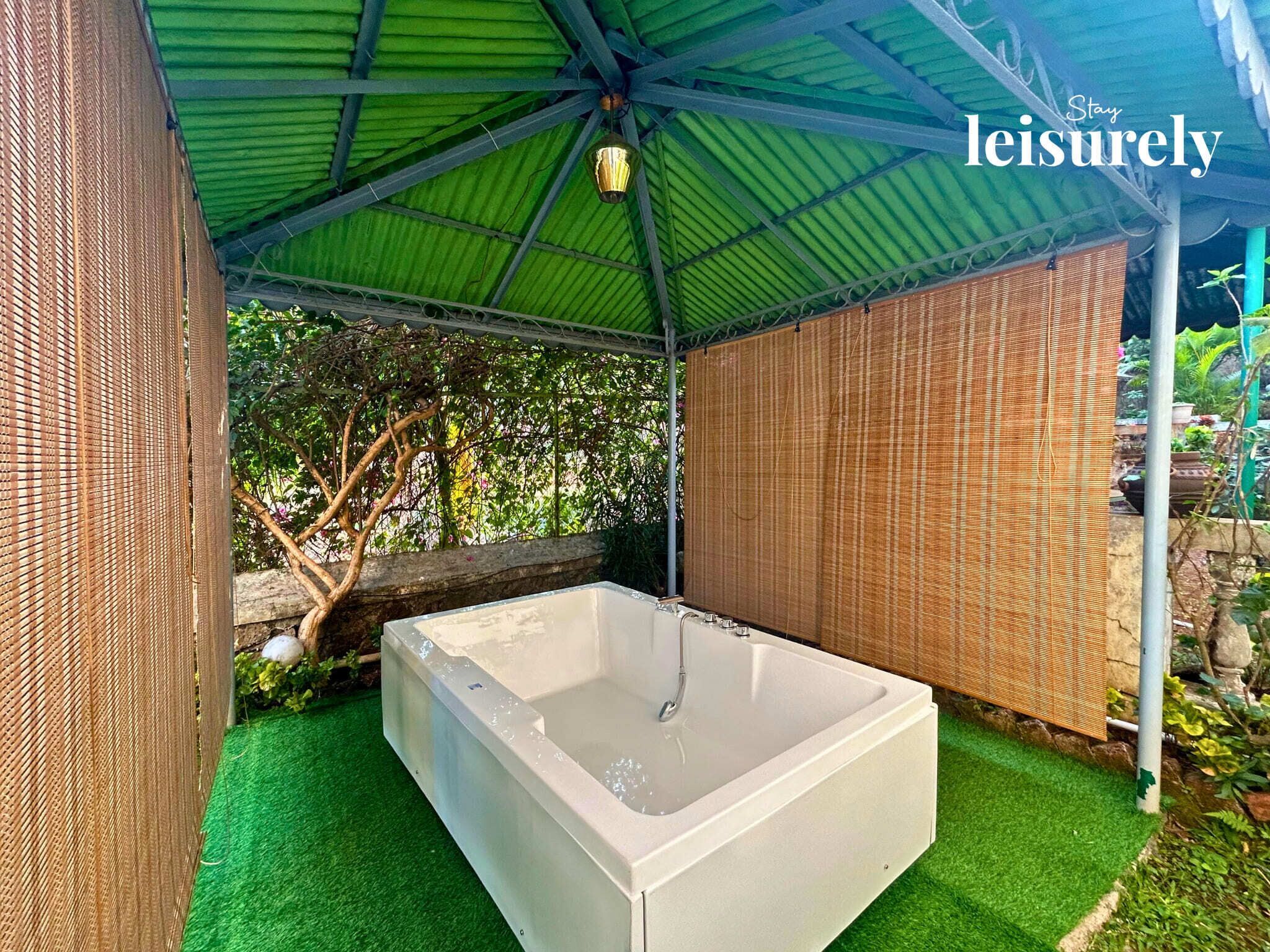 Deluxe Apartment, Hill View | Garden view