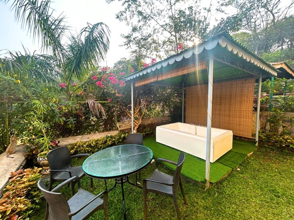 Stayleisurely Boutique Suites Lonavala - Lonavla