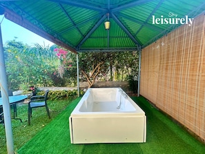 Deluxe-huoneisto, näköala mäelle | Memory foam -patjalliset sängyt, ilmainen Wi-Fi, vuodevaatteet