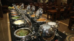 الطعام والشراب