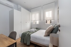 1 chambre, fer et planche à repasser, Wi-Fi gratuit, draps fournis