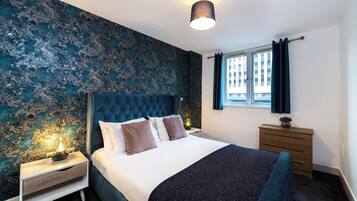 1 bedroom, free WiFi, bed sheets