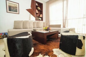 Interior - Domaine d'Anfa | Luxurious Appt | Pool & Sea (Casablanca)
