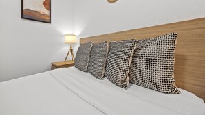 Luokittelematon kuva, 5 kautta 30, painike