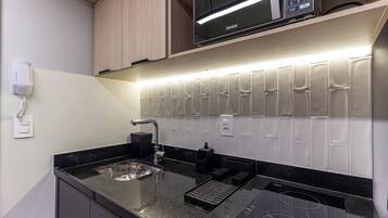 Exclusive-studio (613258) | Yksityinen keittiö | Keittoastiat/astiat/ruokailuvälineet