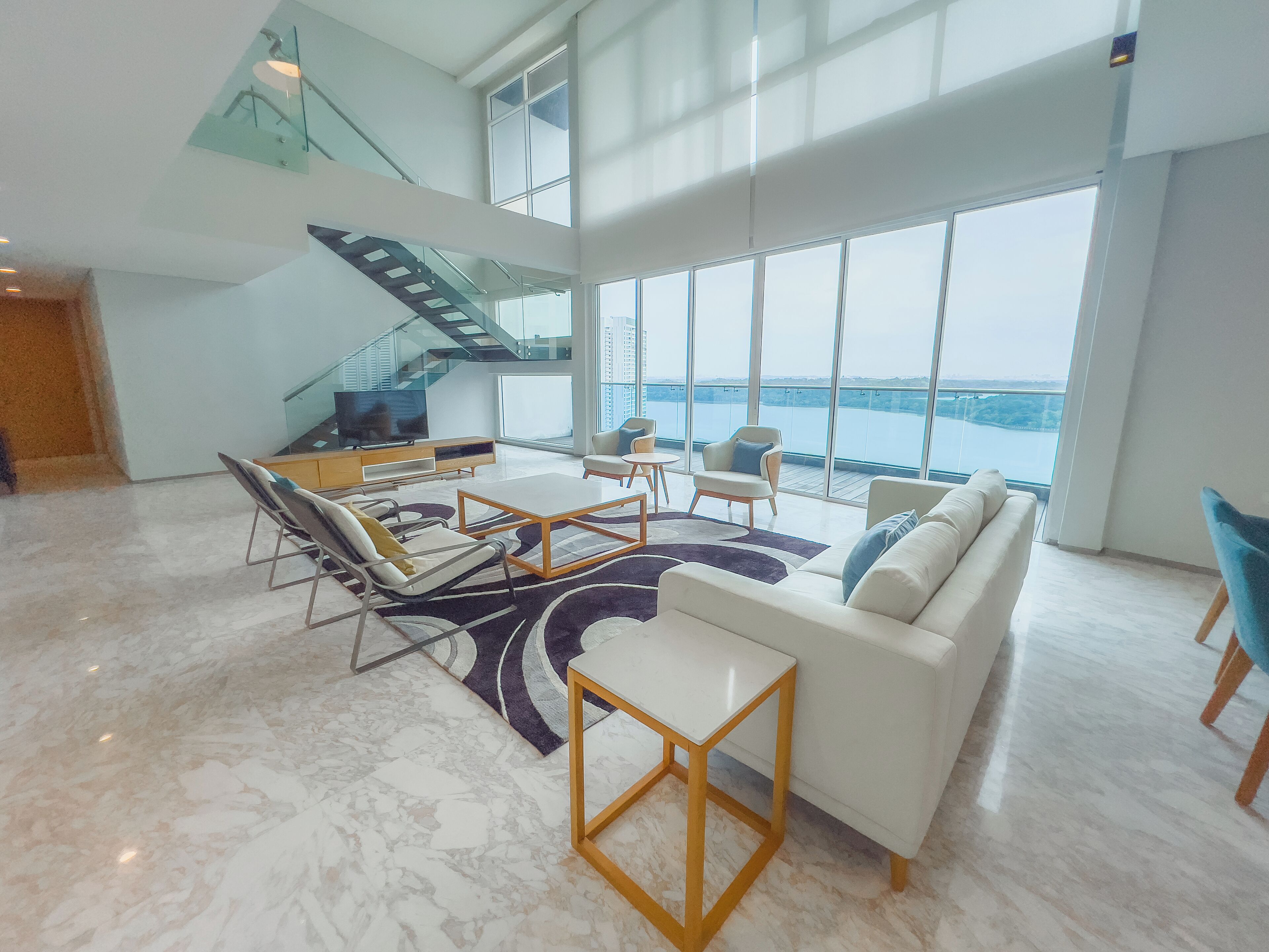 PENTHOUSE 4 BEDROOM DUPLEX