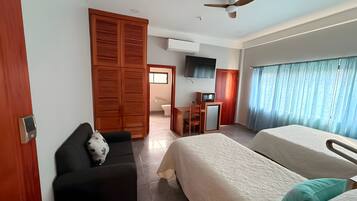 1 bedroom, in-room safe, iron/ironing board, WiFi