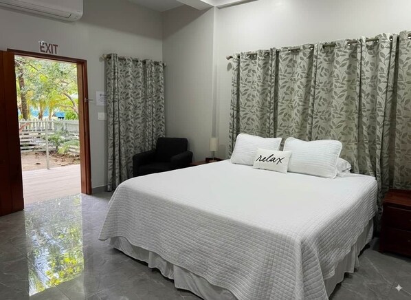 1 bedroom, in-room safe, desk, iron/ironing board